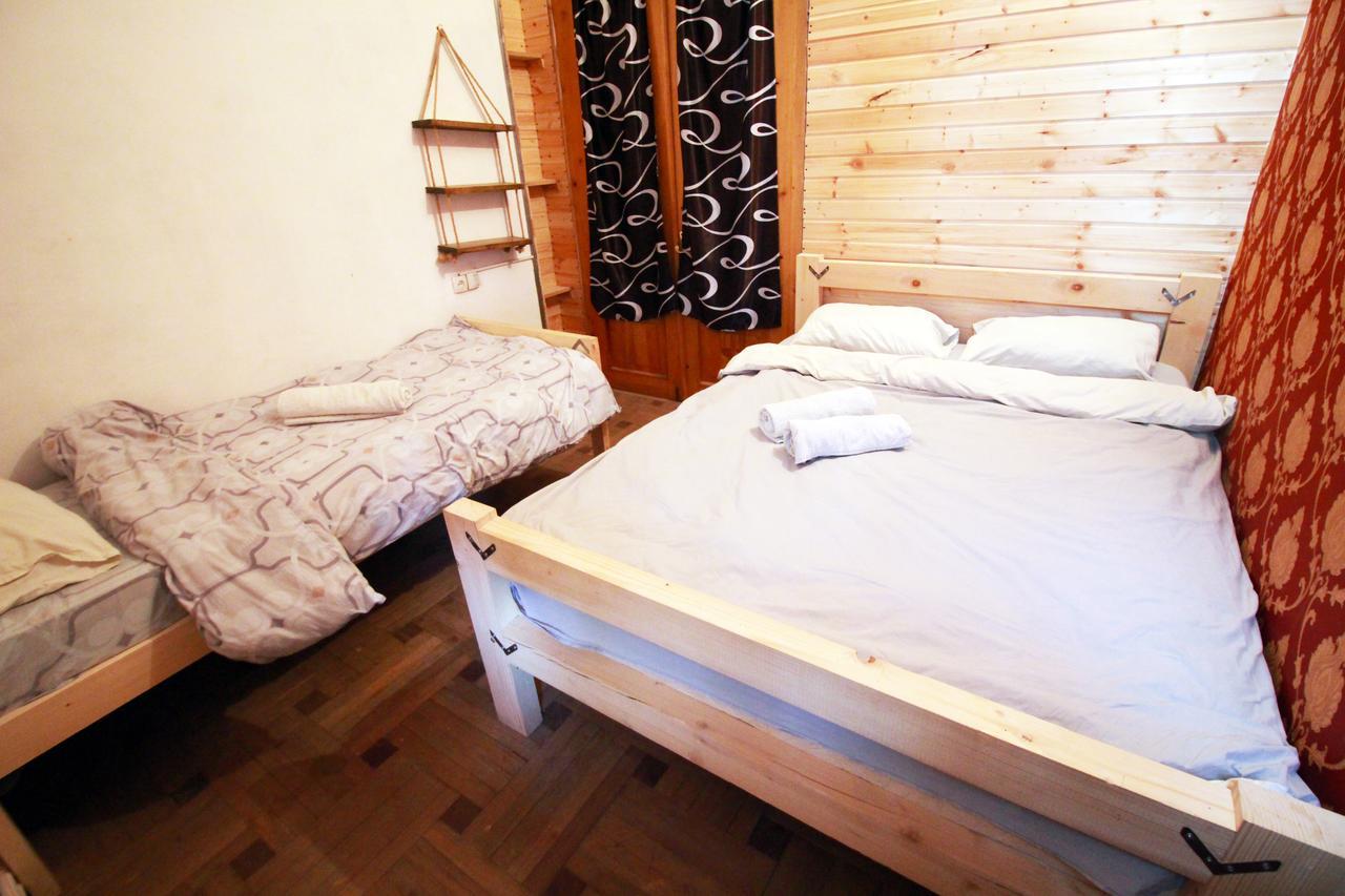 Sheni Hostel Tbilisi Exterior foto